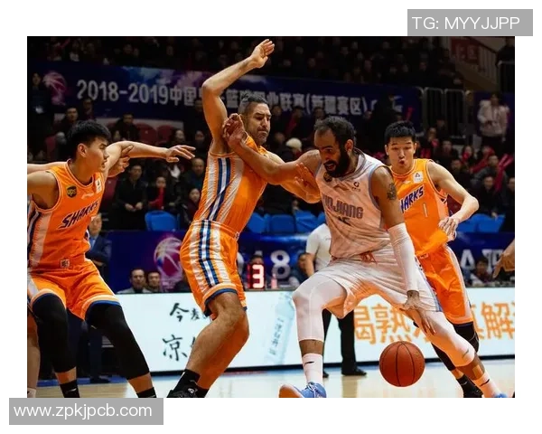 新疆广汇迎强敌鏖战焦点之夜全队誓夺胜利展现西域篮球风采