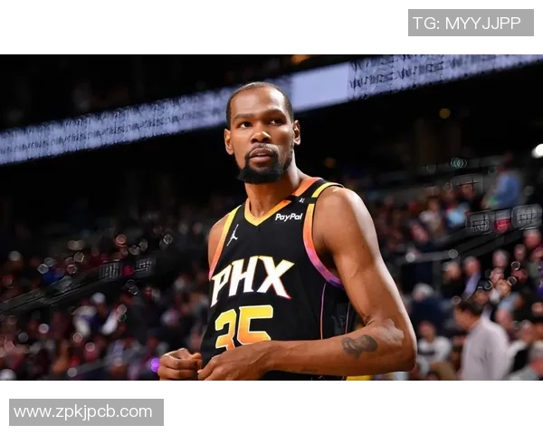 火箭队与马刺队激烈对决 展现强劲实力与战术博弈 火箭队与马刺队激烈对决 展现强劲实力与战术博弈