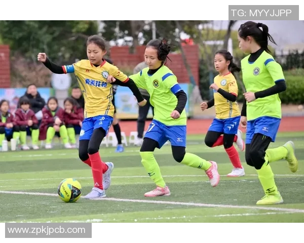 足球魅力无穷：从赛场到文化，探索全球足球的激情与影响